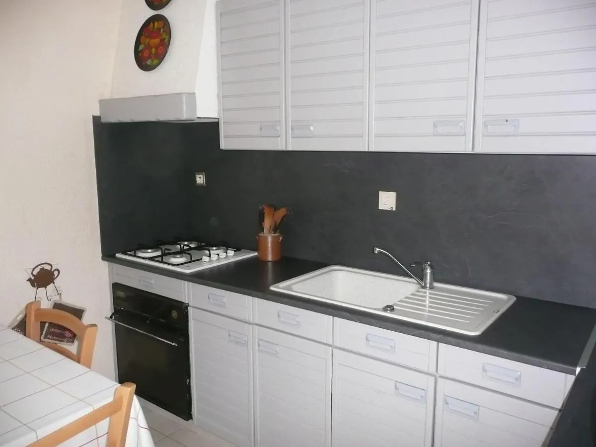 Holiday Home Near The Beach, Ploudalmezeau 0*,